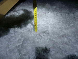 Zateplení stropu dřevostavby pomocí foukané izolace